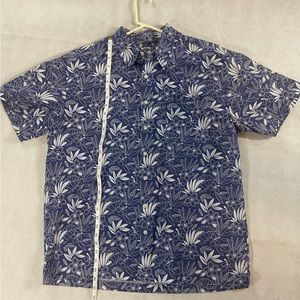 Old Navy XL Short Sleeve Oxford Like New